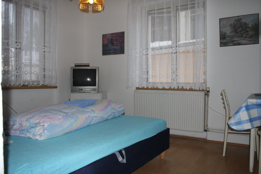 Mariánské Lázně Penzion U Antonickova Pramene מראה חיצוני תמונה